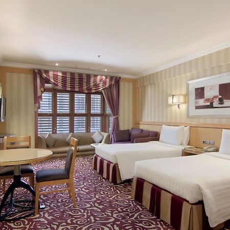 Makkah Towers Hotel Mecca Exterior photo A room at the hotel