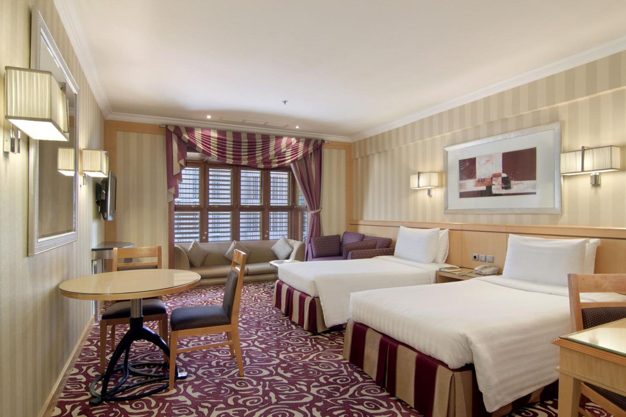 Makkah Towers Hotel Mecca Exterior photo A room at the hotel