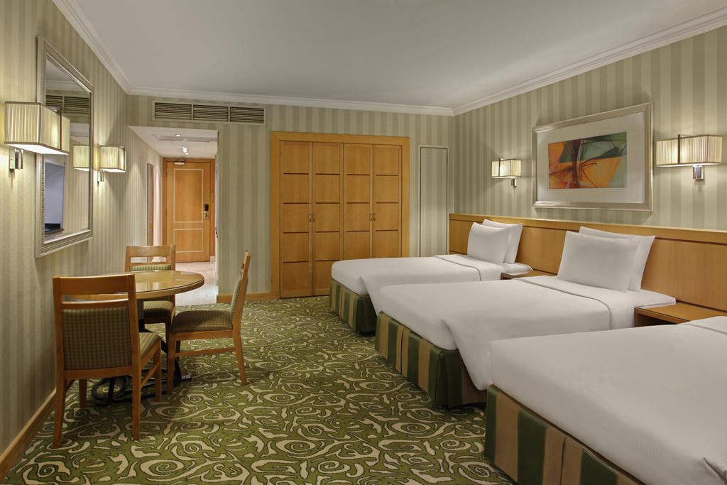 Makkah Towers Hotel Mecca Room photo A room at the hotel